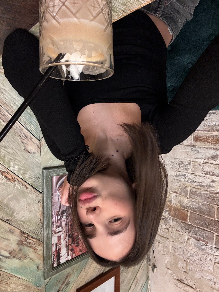 Fresh photos, fresh mood — Tina online in Torreon